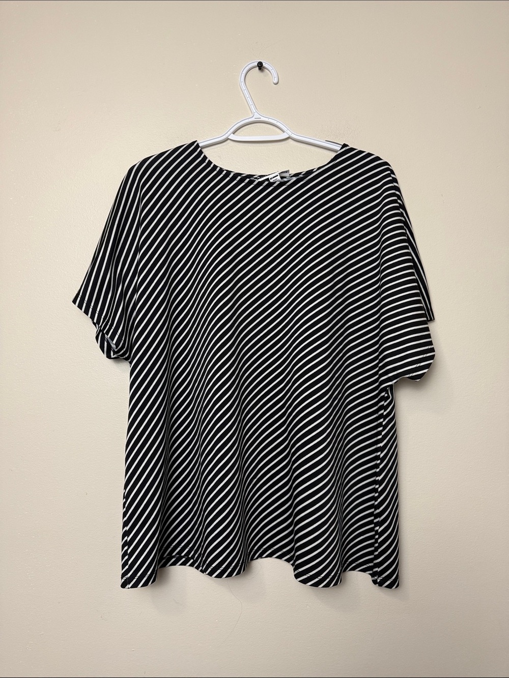 Jules & Leopold Black and White Diagonal Stripe Short Sleeve Tee size 1X